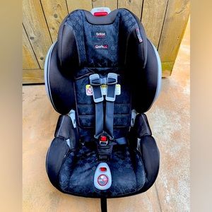 Britax Advocate Clicktight ARB Convertible Car Seat - Circa